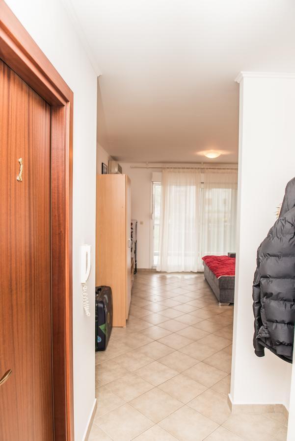 Studio Jere Near Sea Split Buitenkant foto